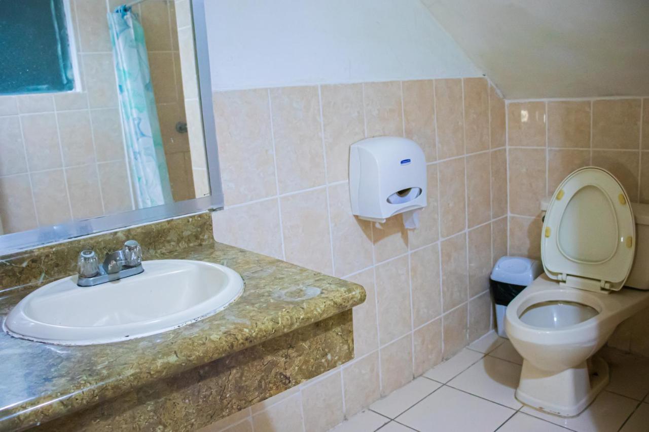 HOSTEL Lima THAY83 MIRAFLORES Ngoại thất bức ảnh