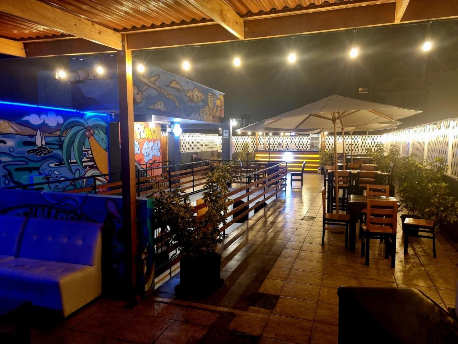 HOSTEL Lima THAY83 MIRAFLORES Ngoại thất bức ảnh